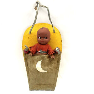 VTG Indian Native American Small Plastic Doll Bald Baby Leather Papoose Pouch